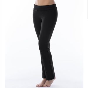 NWOT Avalanche Mogul Pant